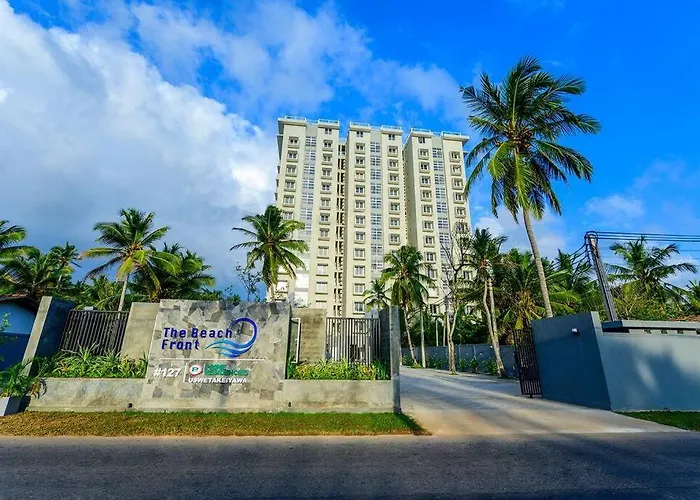 Masa Beach Front Apartment Uswetakeiyawa